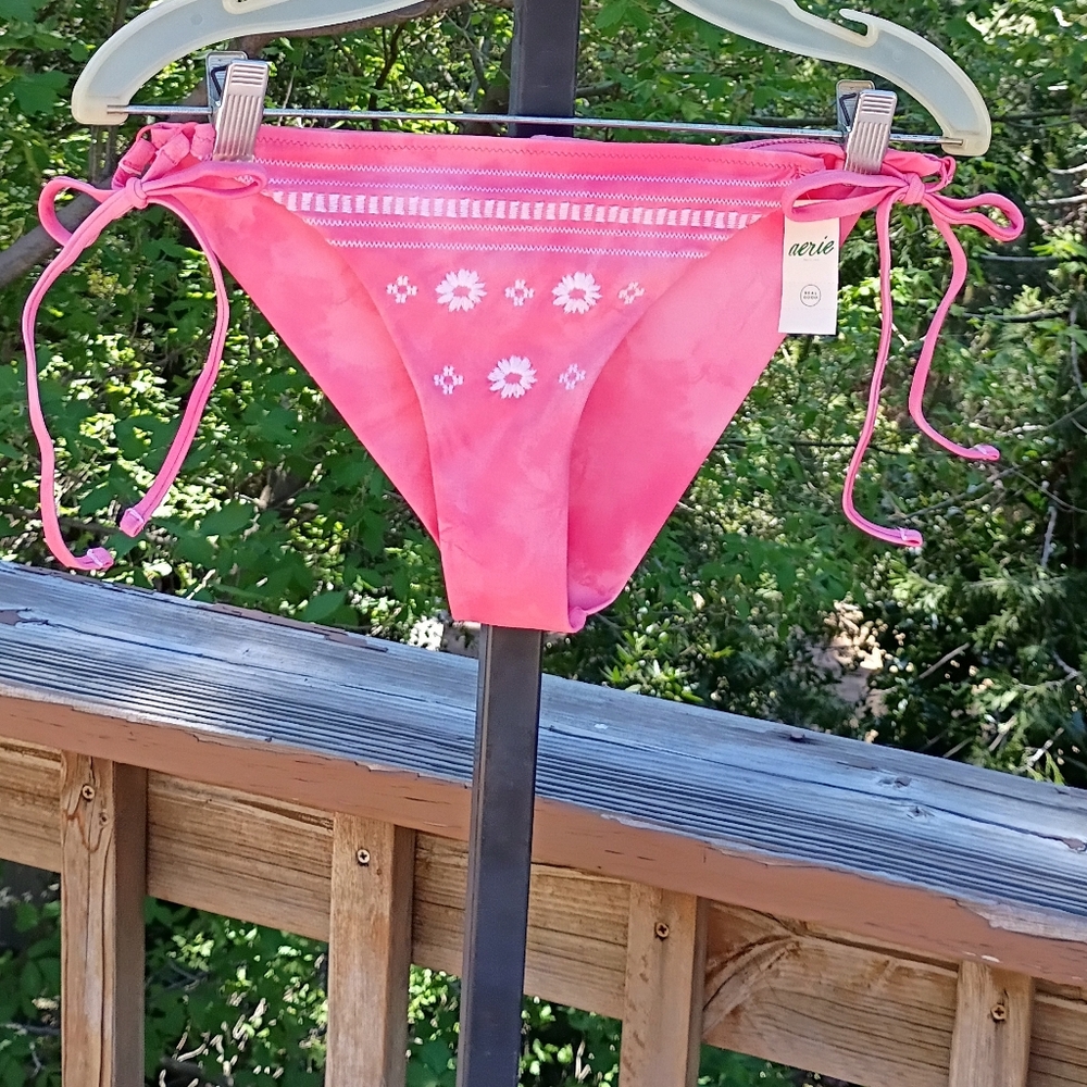 aerieTie-Side Bikini Bottom sz M